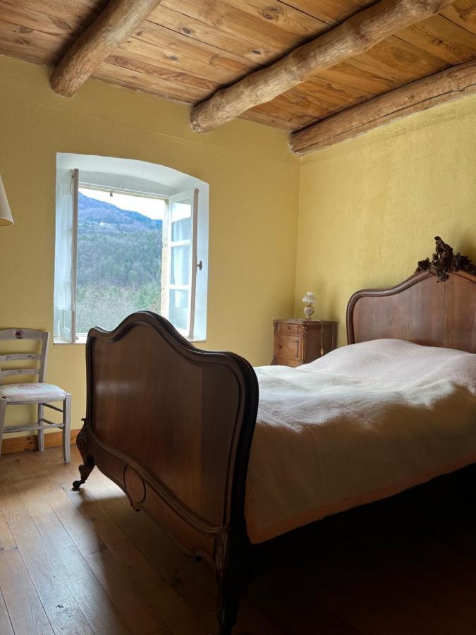 Villa Retour Dans La Passe Roche-en-Regnier Exterior foto